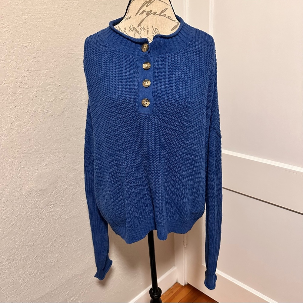 American Eagle Outfitters Cropped Open Knit Sweater
